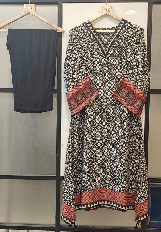 Pure crape smart two piece cordset (B680)
