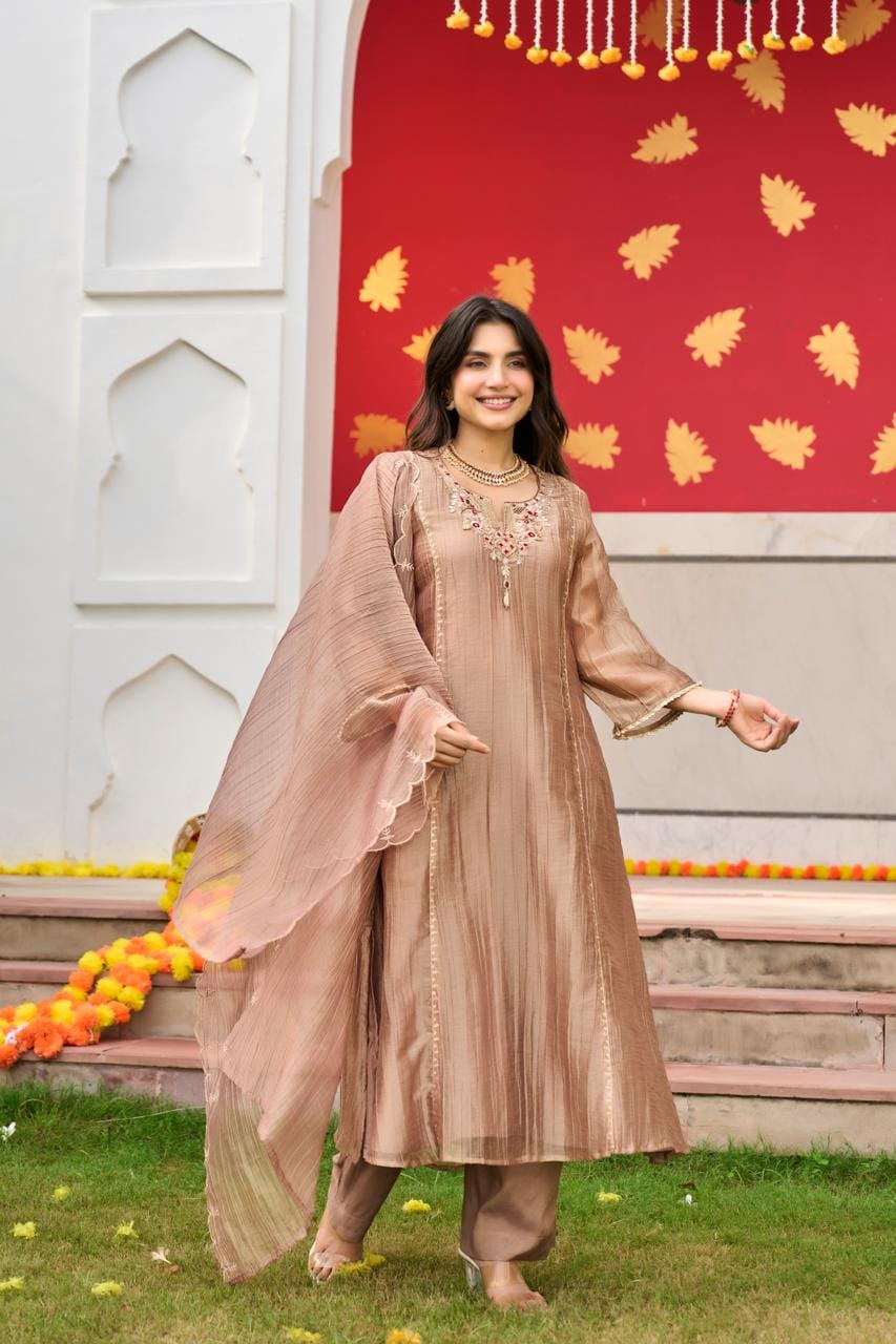 Crush shimmer with mul lining A line with side cuts three piece set (S395)