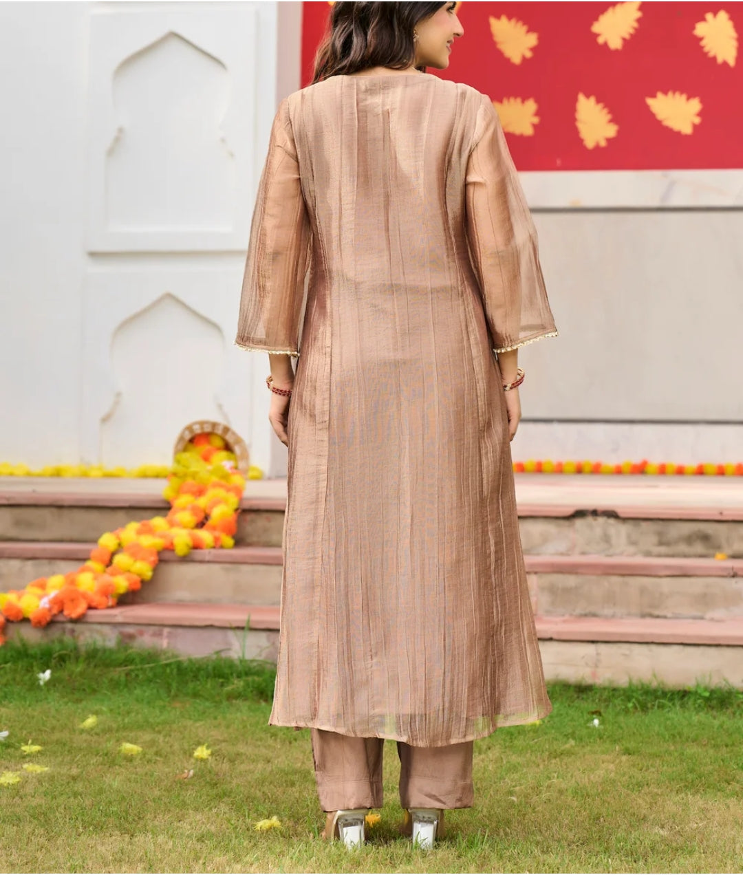 Crush shimmer with mul lining A line with side cuts three piece set (S395)