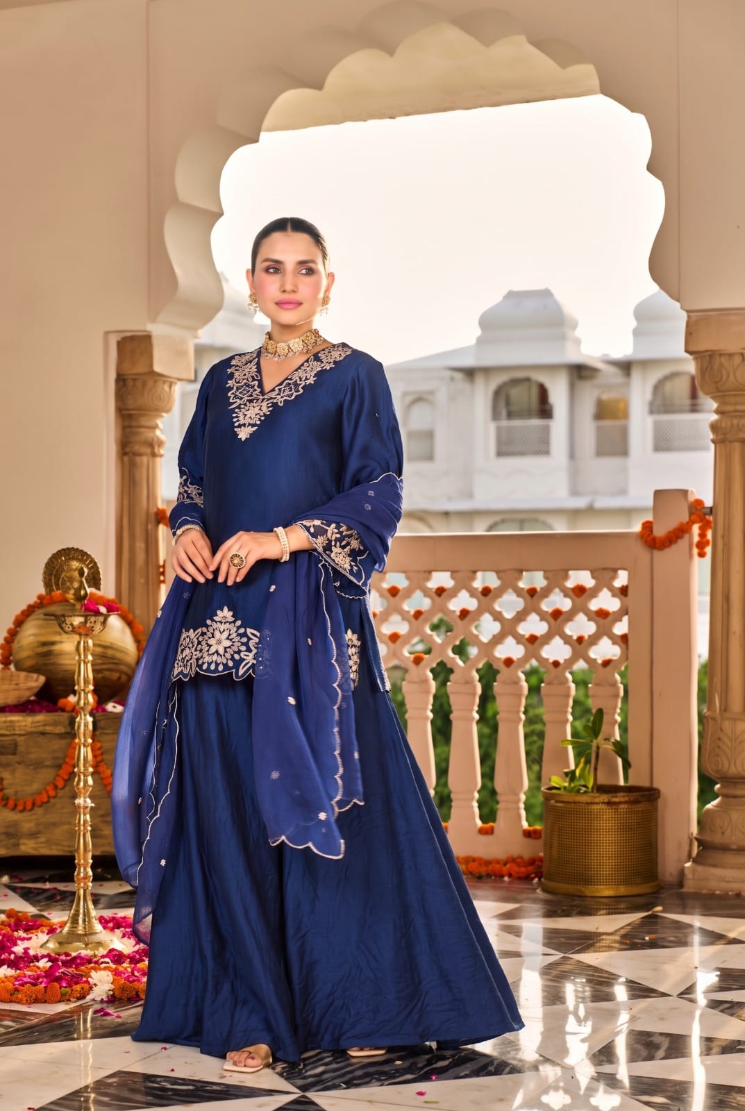 Santoori silk with wide flared plazo mul cotton lining three piece set (S437)