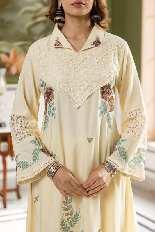 Off white pakistani pattern full thread work two piece cordset (B161)