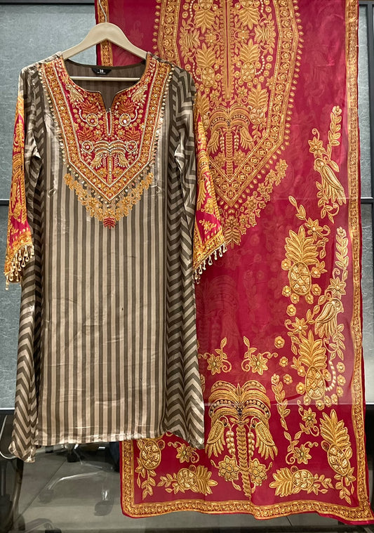 Pure crape digital print smart three piece set (C713)