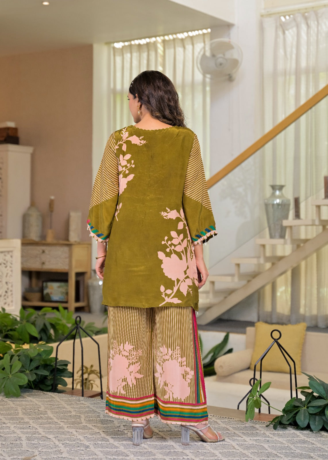 Natural crape smart two piece cordset (C497)