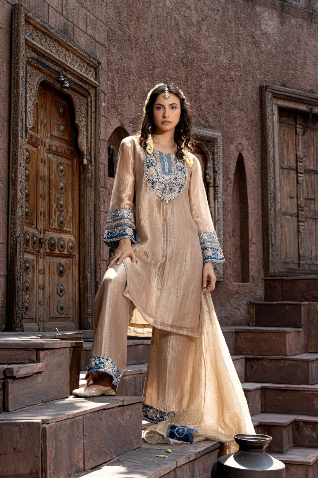 Pure tissue with applique work three piece set (S242)