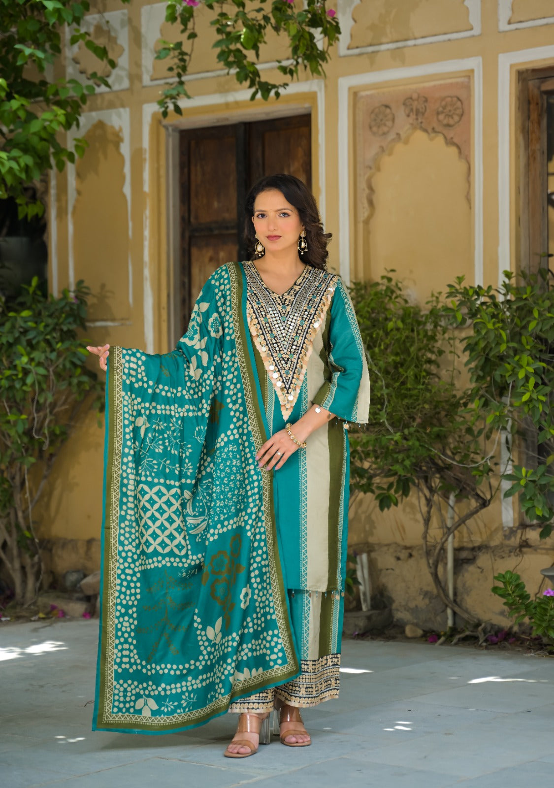 Natural crape smart three piece set (C447)