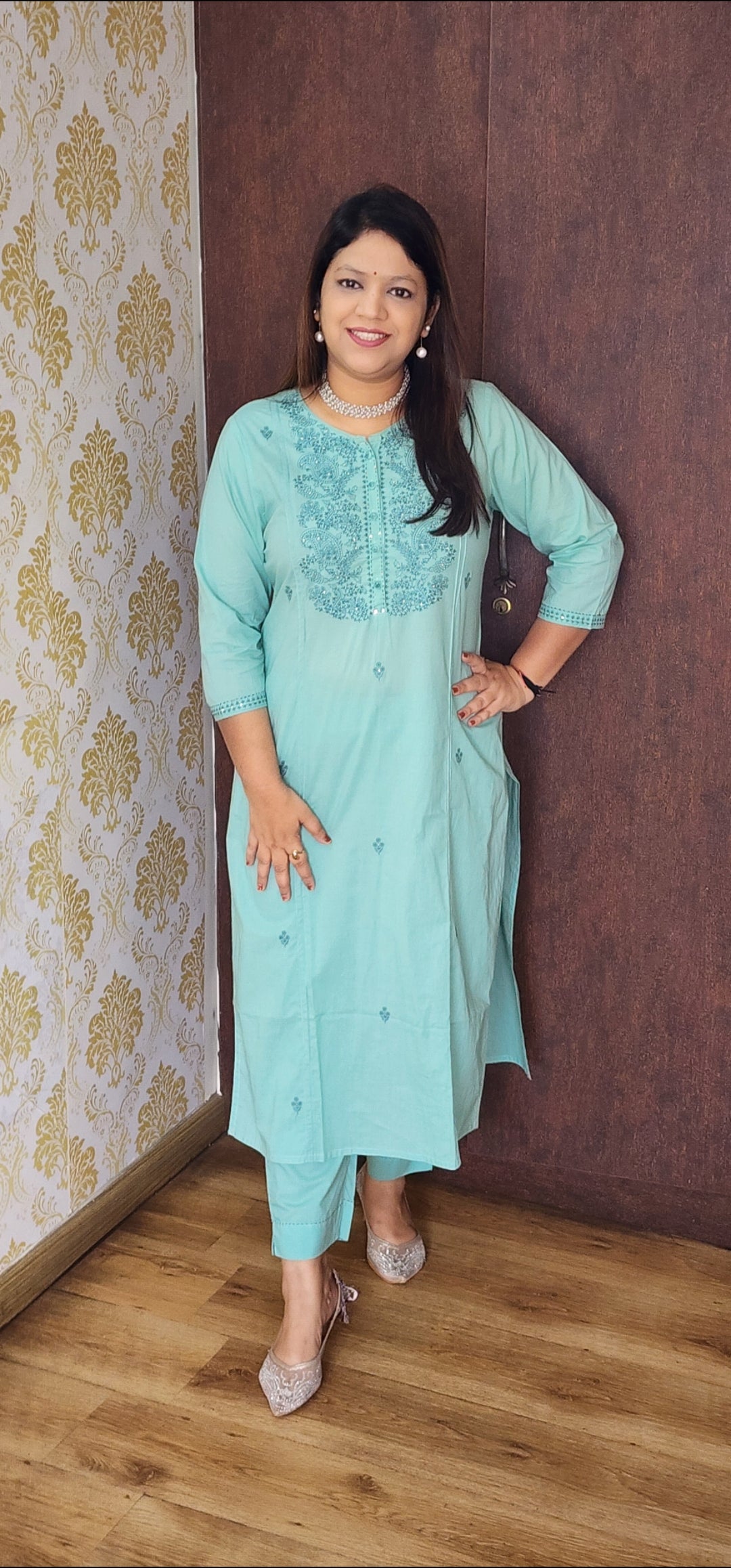 Sea green chikankari kurta with pant (P405)