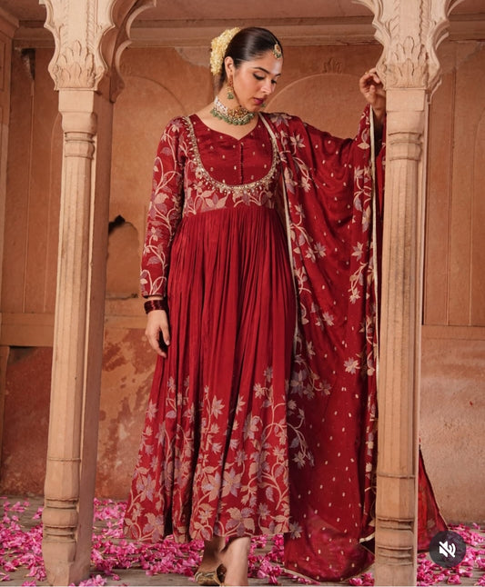 Pure chinnon with lining flared Anarkali perfect for karvachauth three piece set (S391)