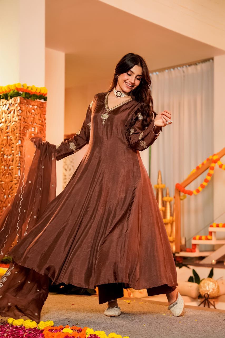 Pure santoori silk with lining designer three piece set (A1402)