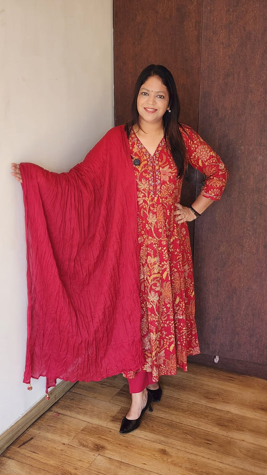 Red kalamkari flared cotton anarkali (A1193)