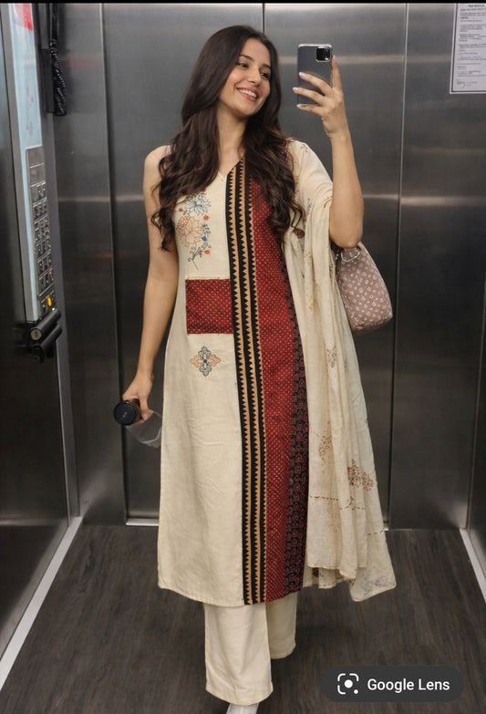 Pure cotton with applique work additional 3/4 sleeves three piece set (B111)