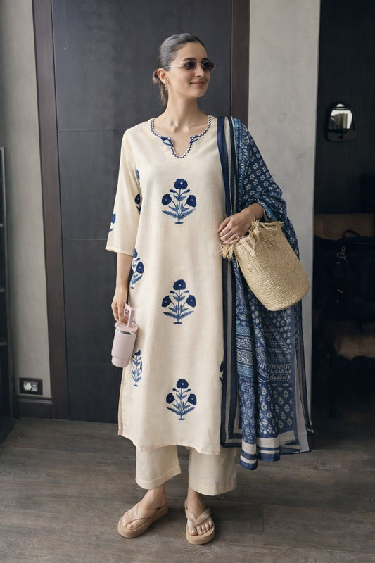 Cotton linen with mugal butta paired with indigo dupatta three piece set (B895)