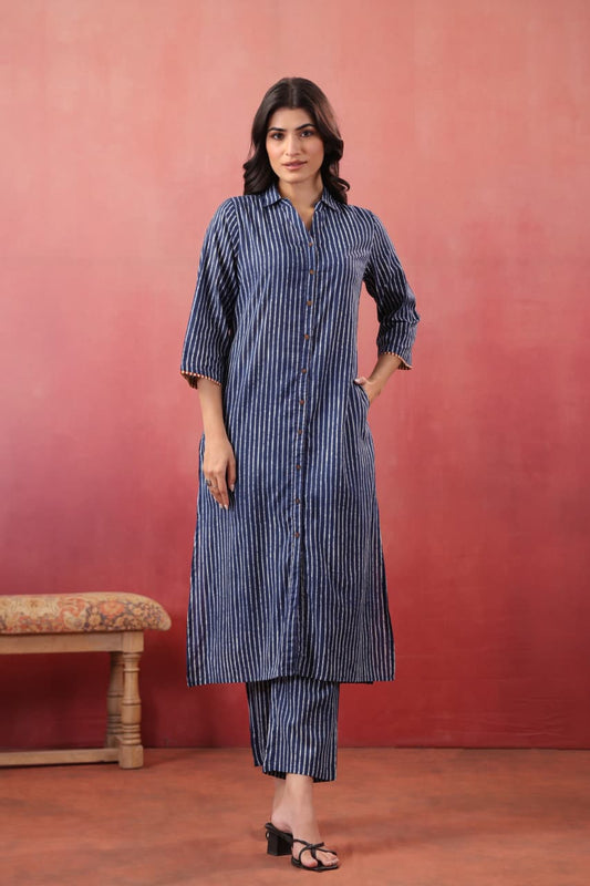 Pure cotton strips with two pockets of a two piece cordset (B350)