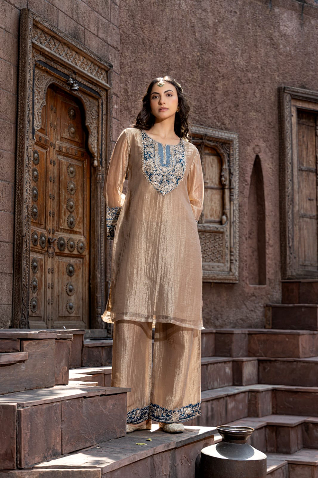Pure tissue with applique work three piece set (S242)