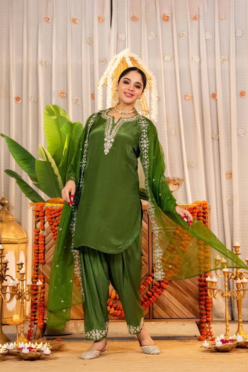 Pure glass oraganza with farshi salwar three piece set (A1240)