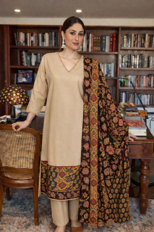 Pure cotton ivory colour with applique work three piece set (A1596)