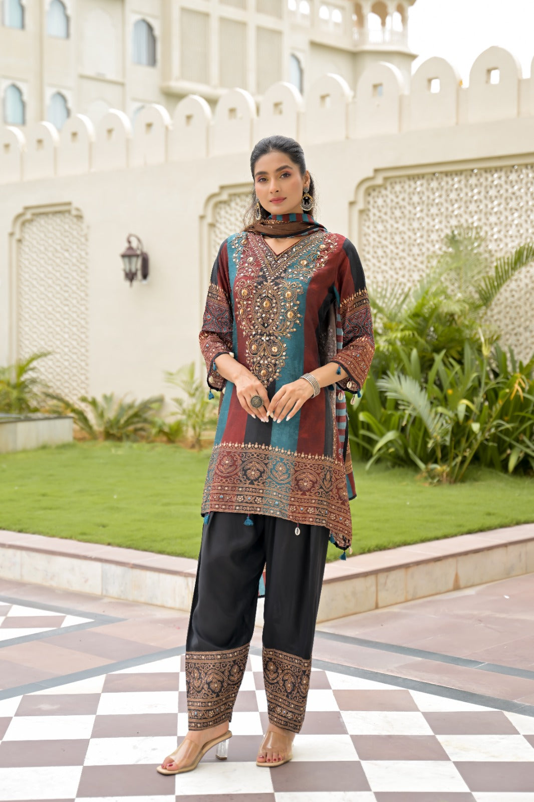 Russian silk with hand work and paired with farshi salwar three piece set (C468)